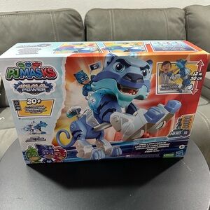 PJ Masks Animal Power Charge and Roar Power Cat